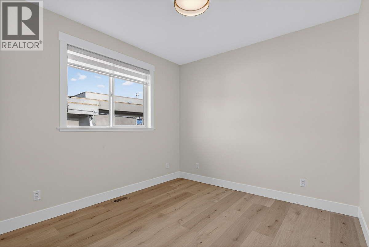 2140 Montenegro Drive, Kelowna, British Columbia  V1P 0B2 - Photo 14 - 10370201