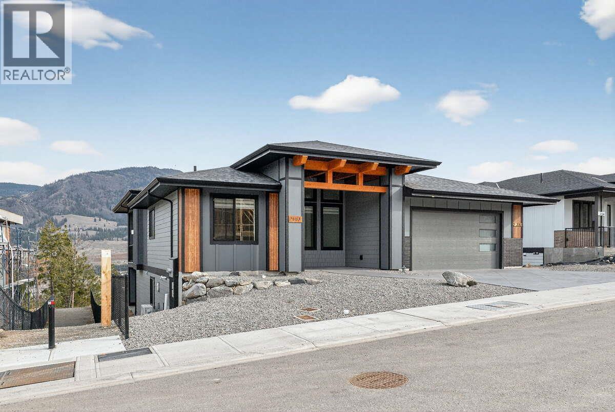 2140 Montenegro Drive, Kelowna, British Columbia  V1P 0B2 - Photo 2 - 10370201