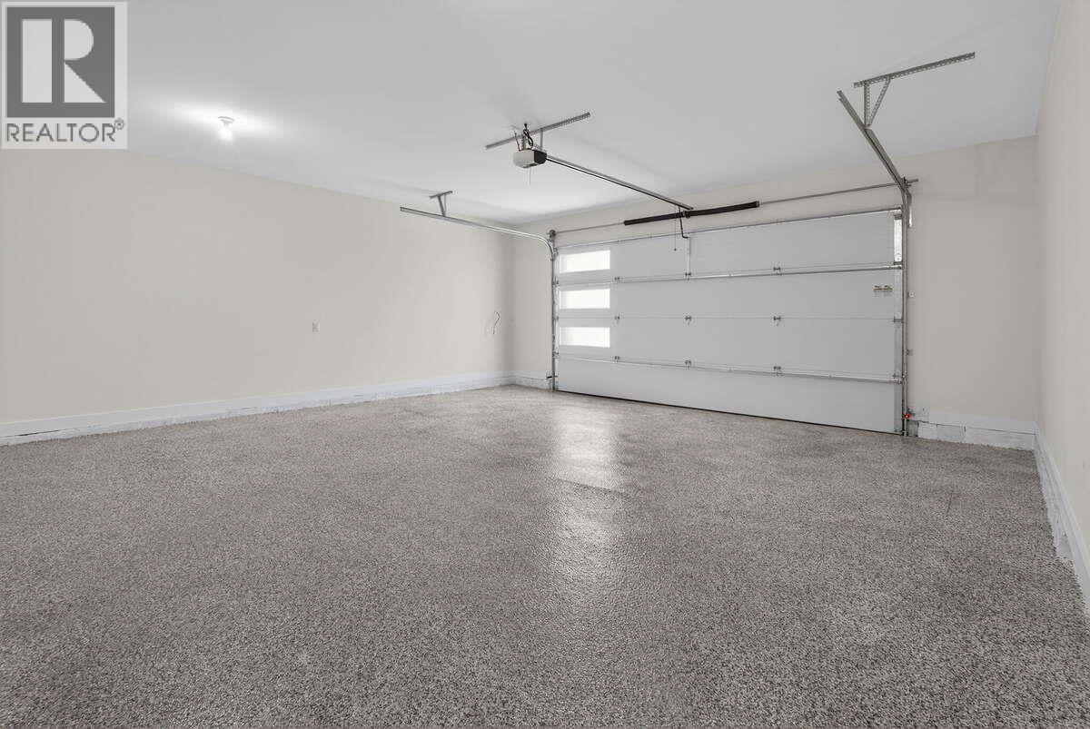 2140 Montenegro Drive, Kelowna, British Columbia  V1P 0B2 - Photo 21 - 10370201