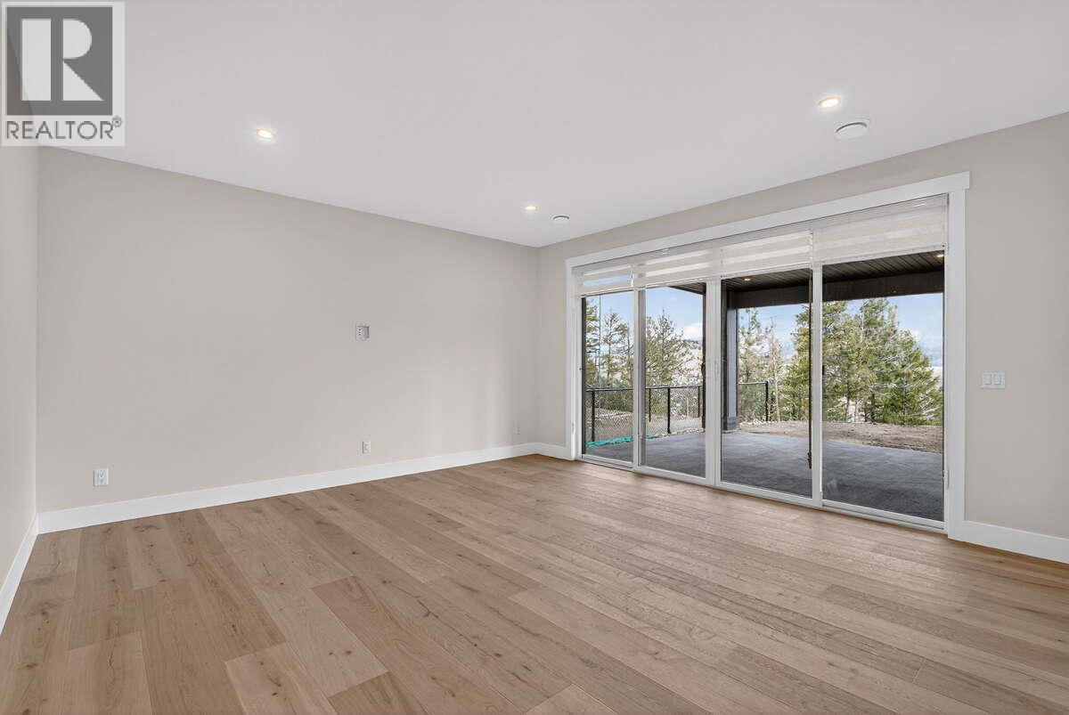 2140 Montenegro Drive, Kelowna, British Columbia  V1P 0B2 - Photo 26 - 10370201
