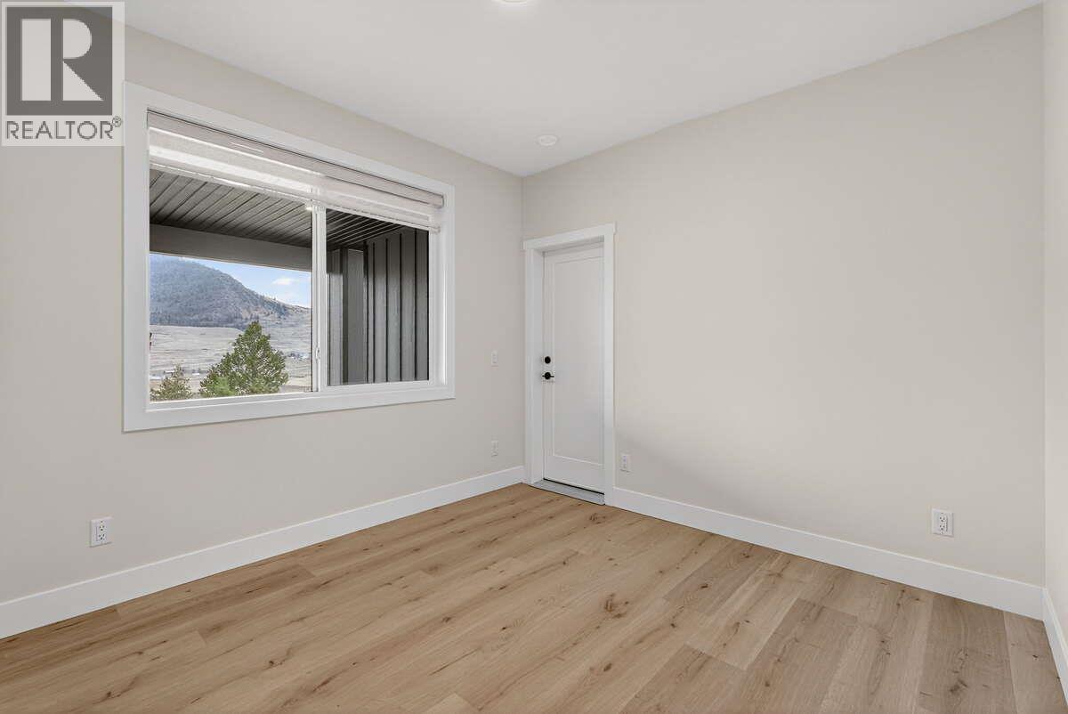 2140 Montenegro Drive, Kelowna, British Columbia  V1P 0B2 - Photo 33 - 10370201