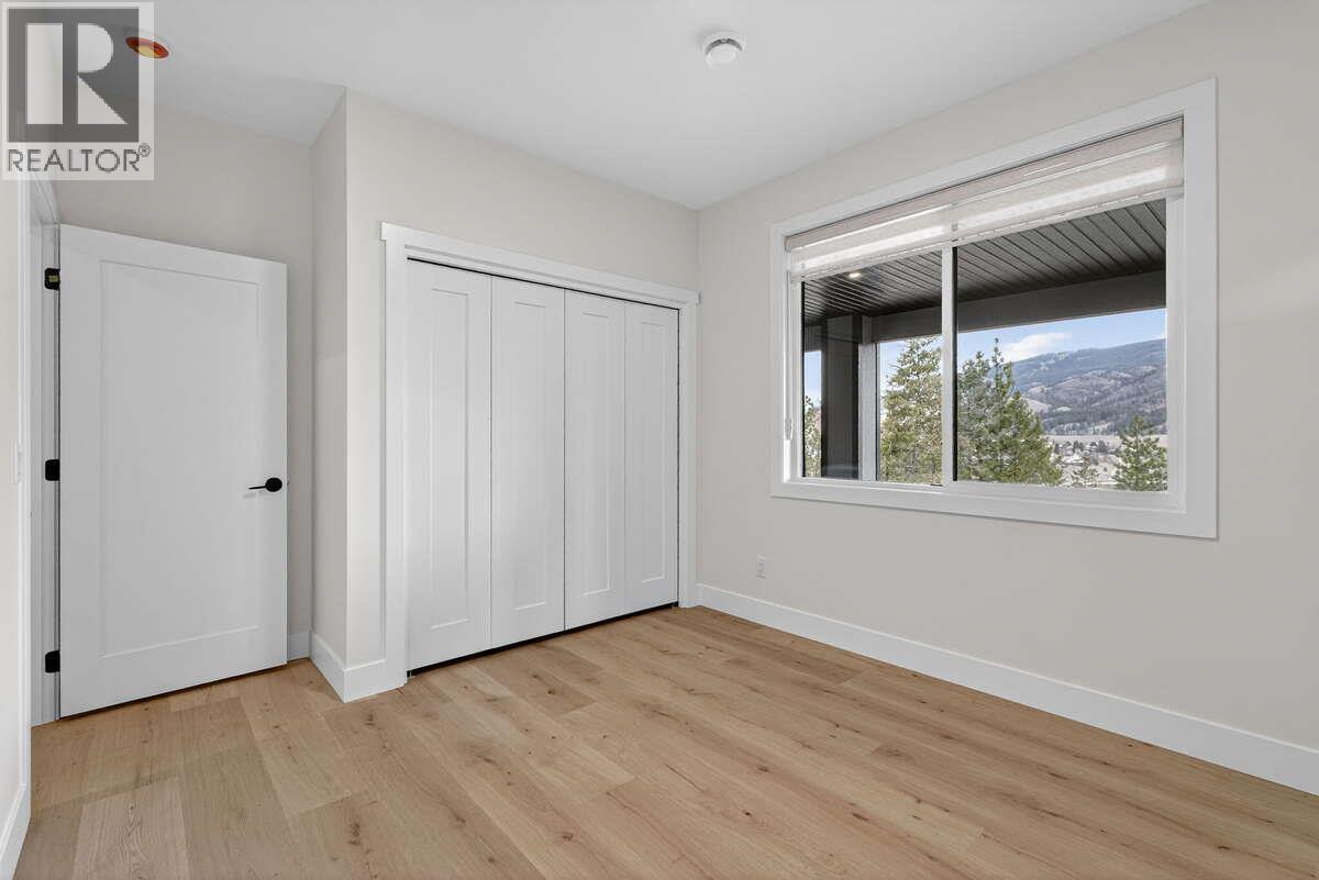 2140 Montenegro Drive, Kelowna, British Columbia  V1P 0B2 - Photo 34 - 10370201