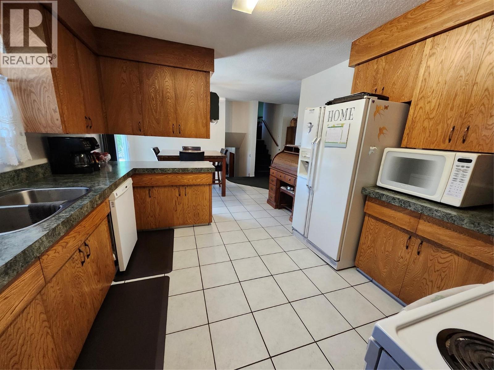 6453 Park Drive, Oliver, British Columbia  V0H 1T3 - Photo 7 - 10370148