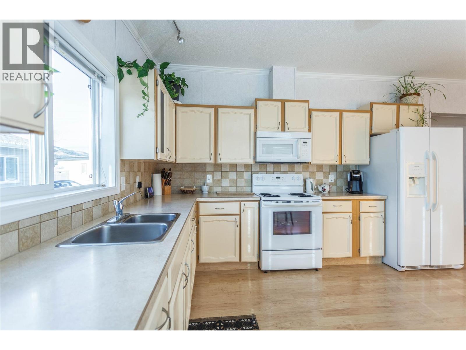 71 Antoine Road Unit# 4, Vernon, British Columbia  V1H 2A3 - Photo 9 - 10369850