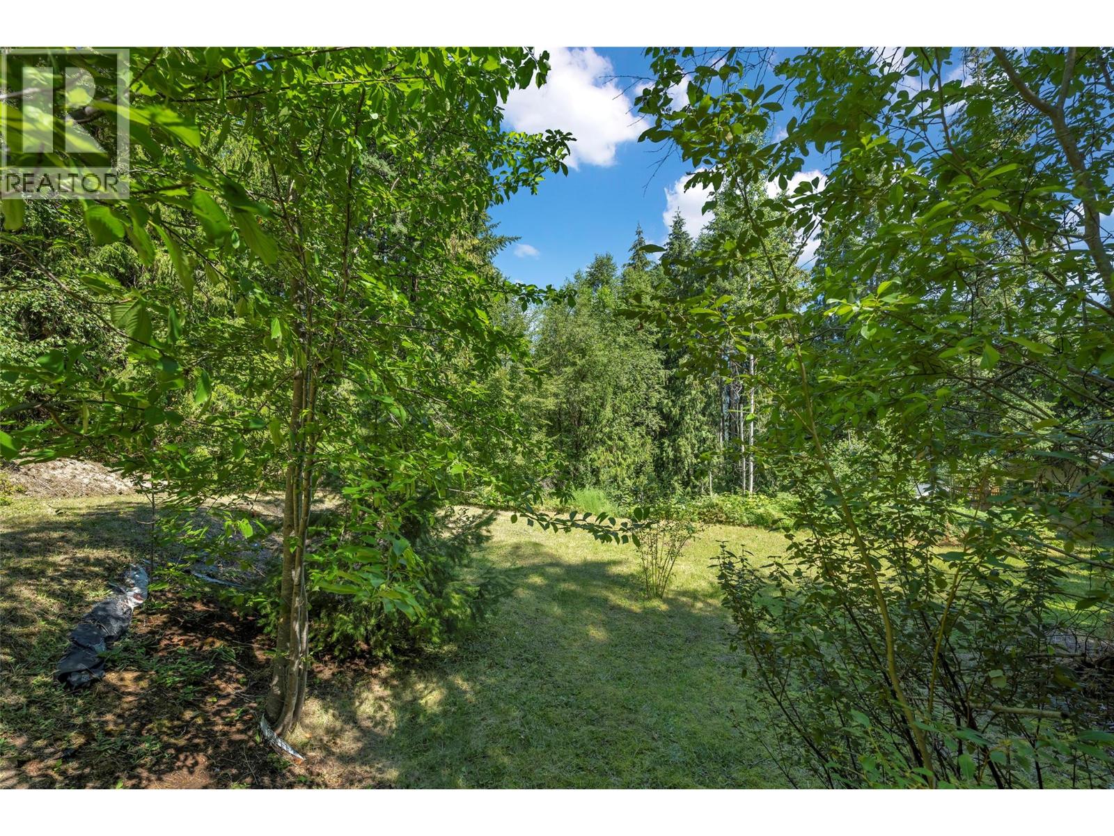 2726 Tranquil Place, Blind Bay, British Columbia  V0E 1H2 - Photo 10 - 10337377