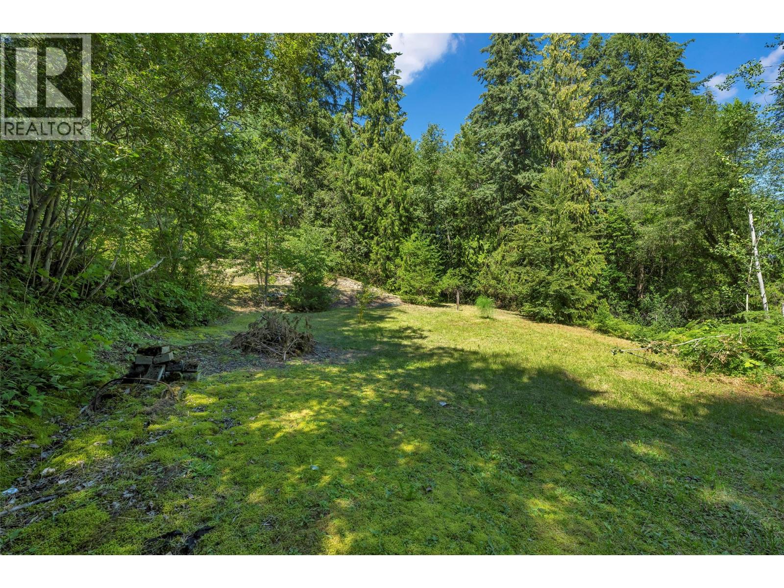 2726 Tranquil Place, Blind Bay, British Columbia  V0E 1H2 - Photo 9 - 10337377