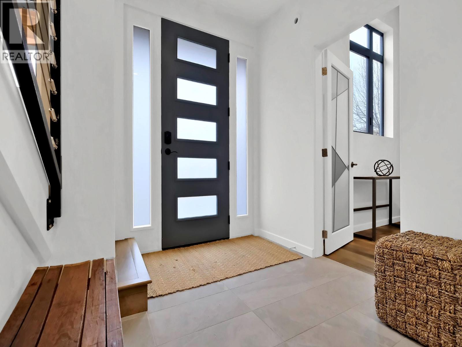 700 Churchill Avenue, Penticton, British Columbia  V2A 1E1 - Photo 14 - 10370068