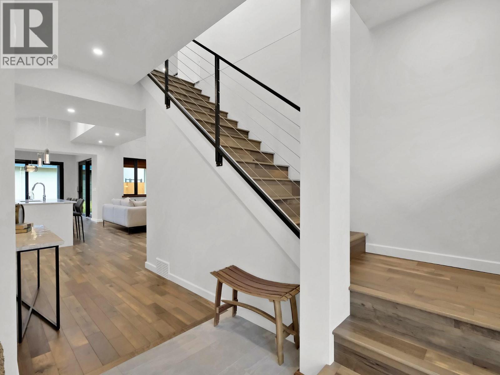 700 Churchill Avenue, Penticton, British Columbia  V2A 1E1 - Photo 19 - 10370068