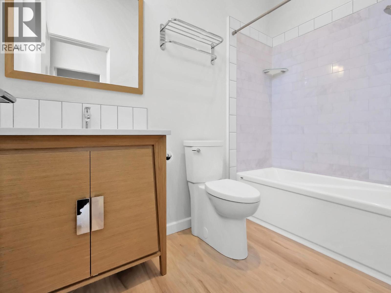 700 Churchill Avenue, Penticton, British Columbia  V2A 1E1 - Photo 36 - 10370068