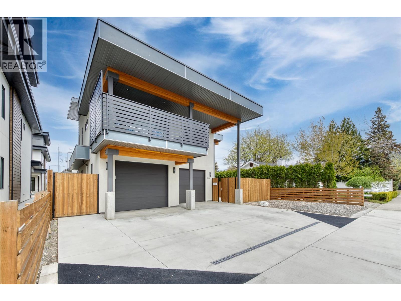 700 Churchill Avenue, Penticton, British Columbia  V2A 1E1 - Photo 43 - 10370068