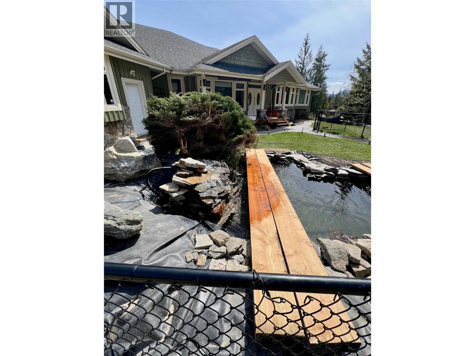 4465 Squilax-Anglemont Road, Scotch Creek, British Columbia  V0E 1M5 - Photo 10 - 10370232