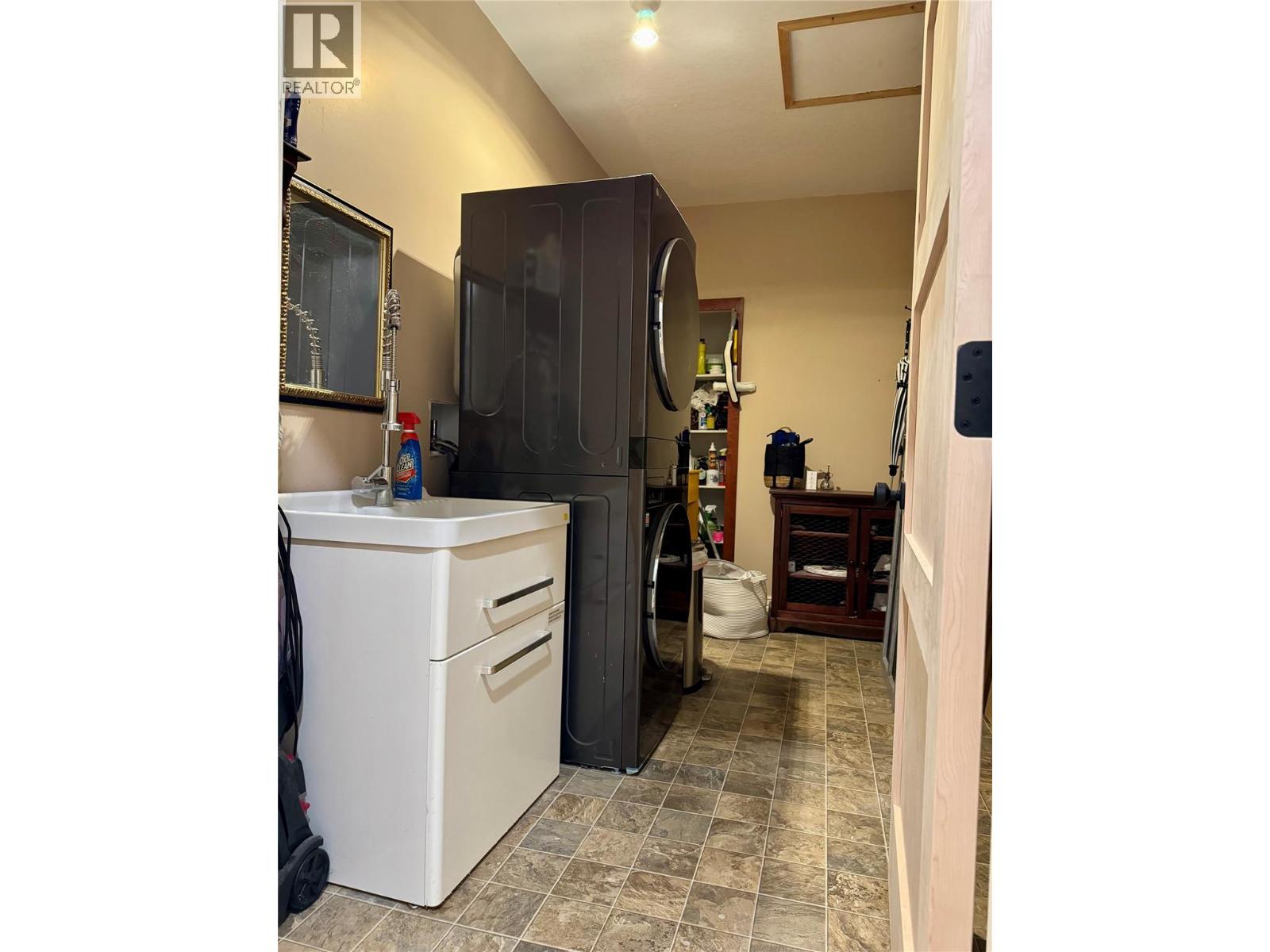 4465 Squilax-Anglemont Road, Scotch Creek, British Columbia  V0E 1M5 - Photo 23 - 10370232