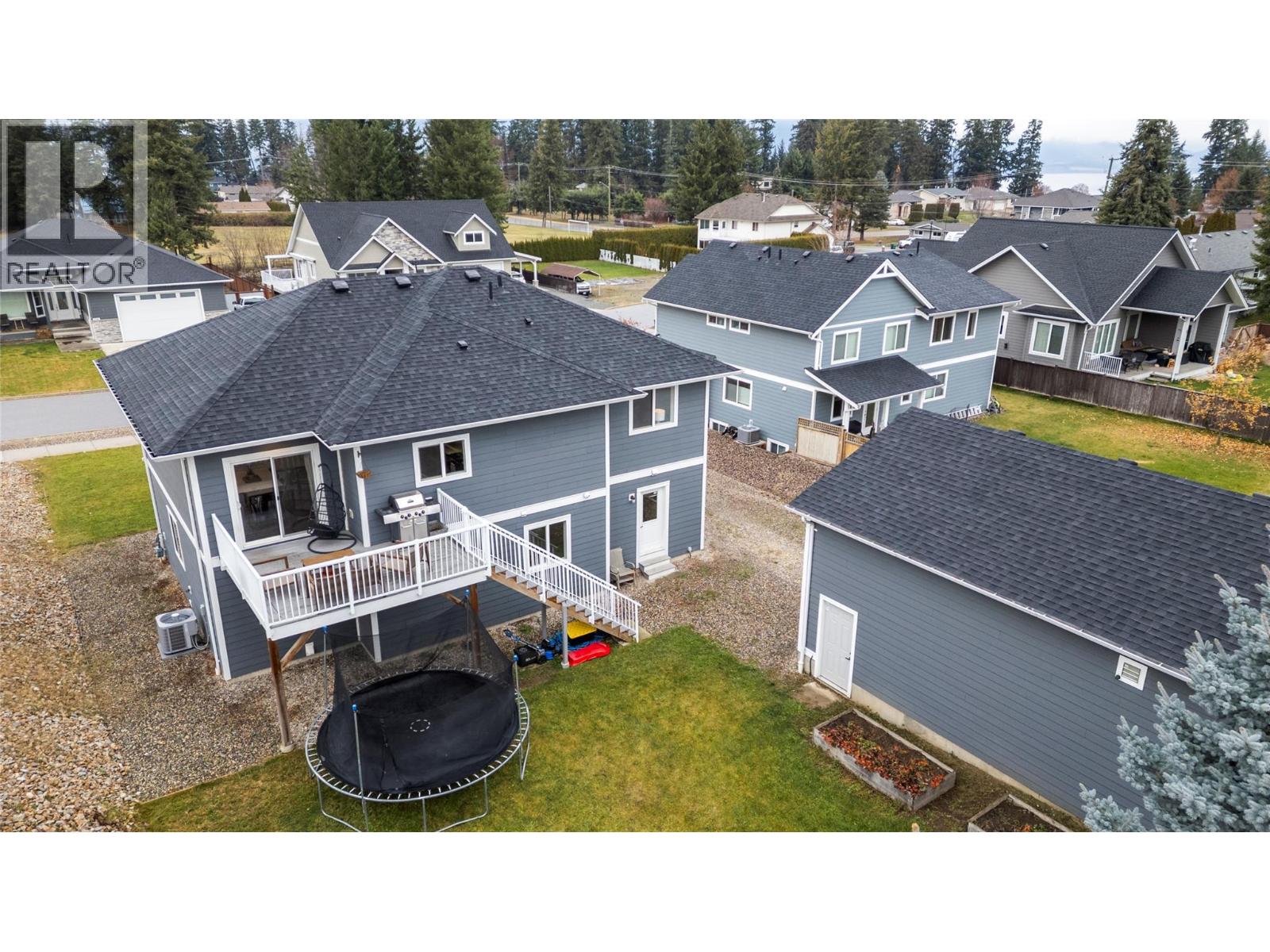 1140 23 Street Se, Salmon Arm, British Columbia  V1E 0C7 - Photo 3 - 10370118