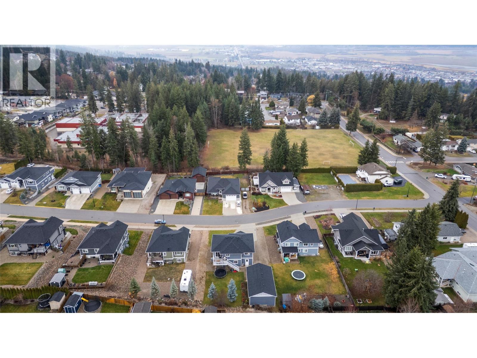 1140 23 Street Se, Salmon Arm, British Columbia  V1E 0C7 - Photo 50 - 10370118