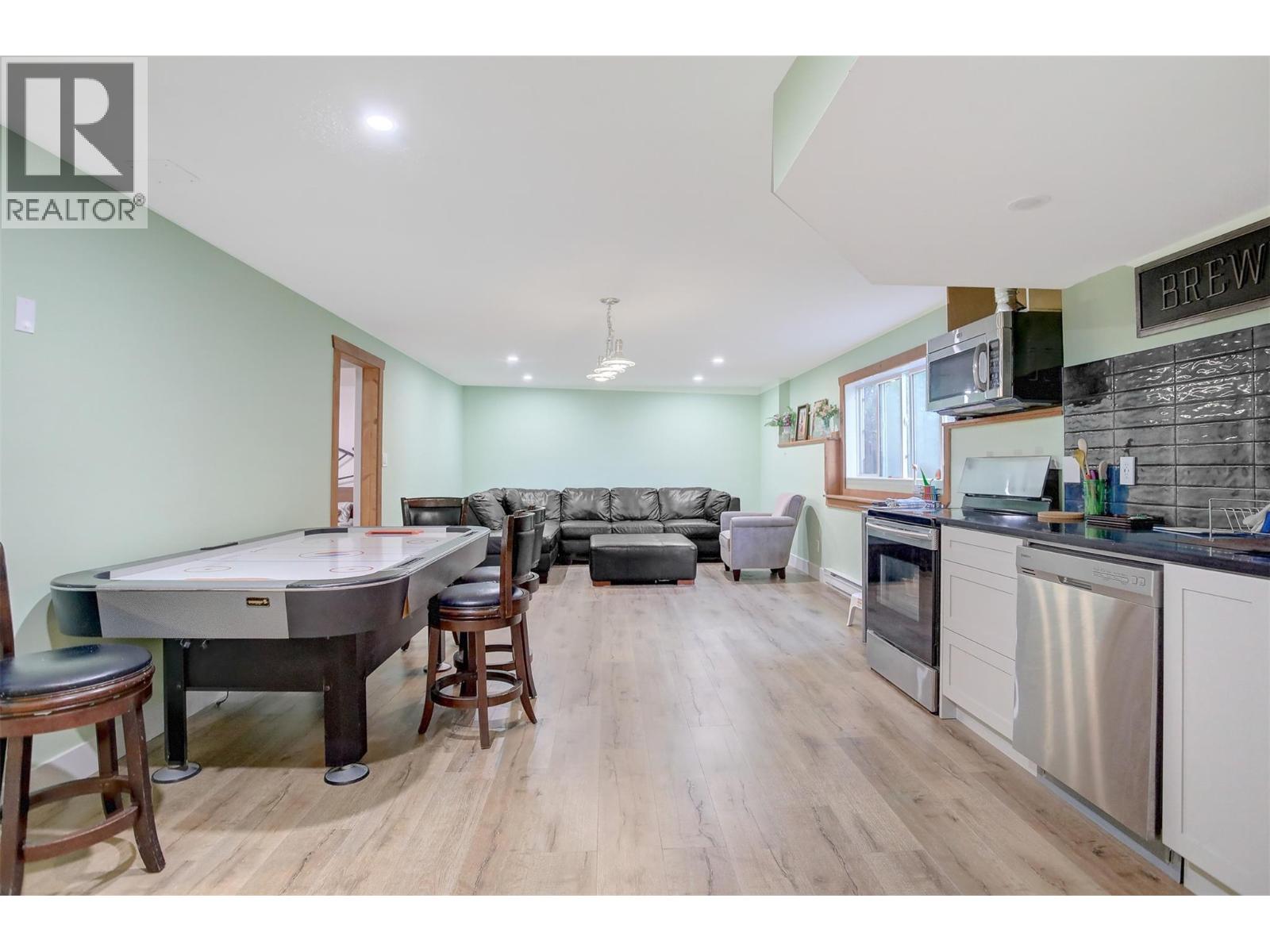 3525 Mckellar Road, West Kelowna, British Columbia  V4T 1W1 - Photo 20 - 10369996