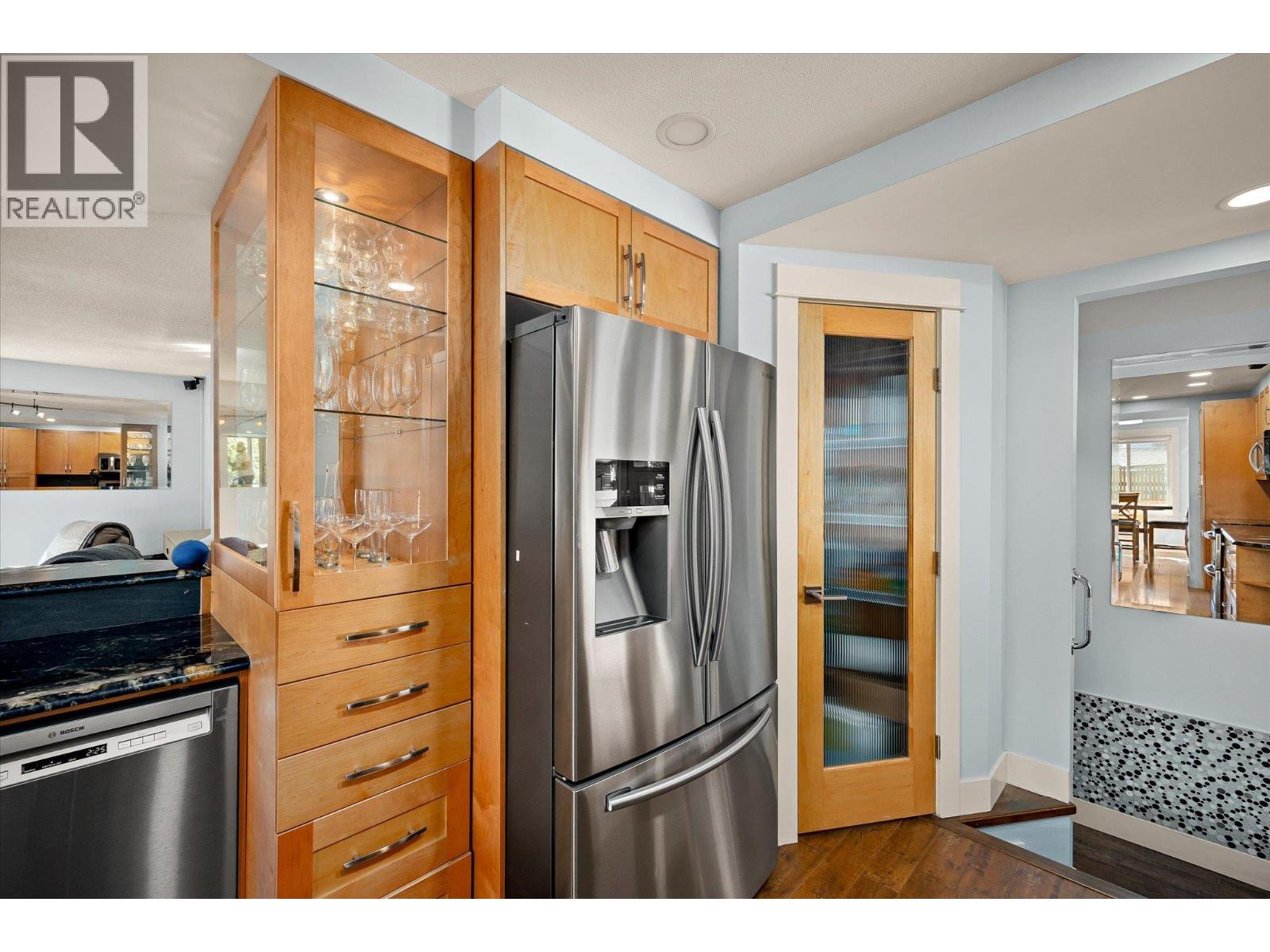 12313 Kalavista Drive, Coldstream, British Columbia  V1B 1K7 - Photo 8 - 10362742