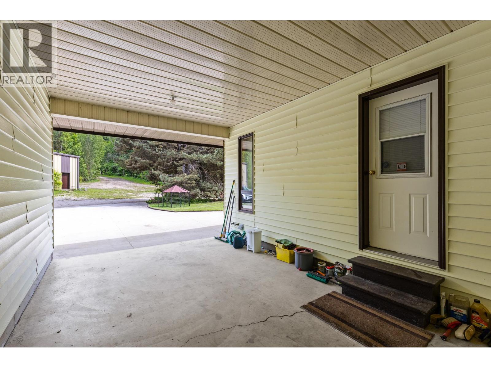 6210 50 Street Ne, Salmon Arm, British Columbia  V1E 3A6 - Photo 64 - 10370155