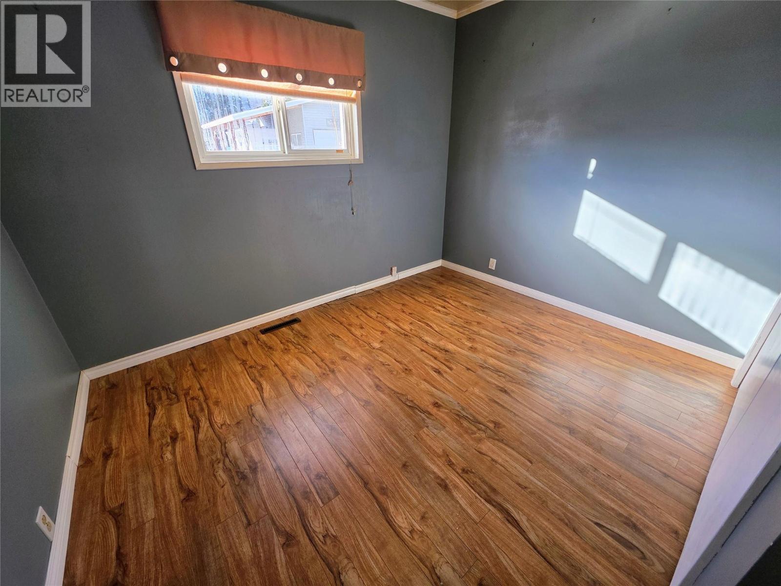 1866 Cole Street, Fruitvale, British Columbia  V0G 1L0 - Photo 8 - 10370266