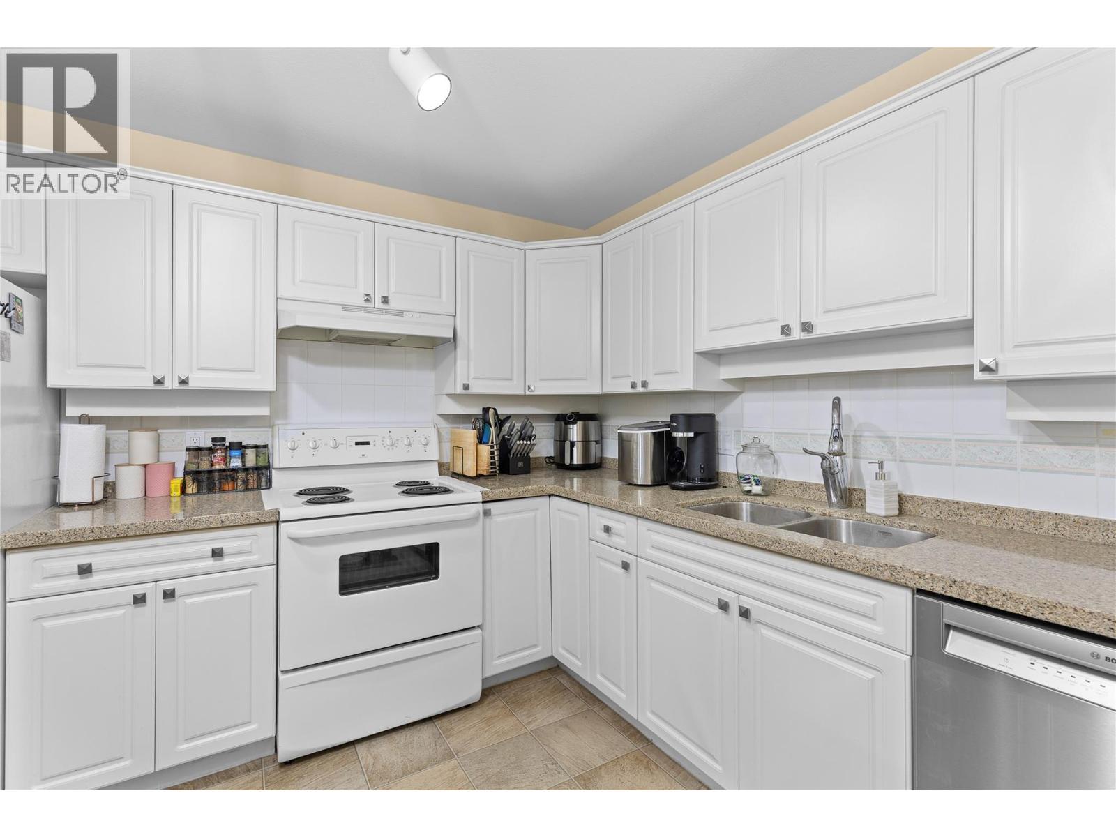 3300 Centennial Drive Unit# 204, Vernon, British Columbia  V1T 9M5 - Photo 27 - 10370167