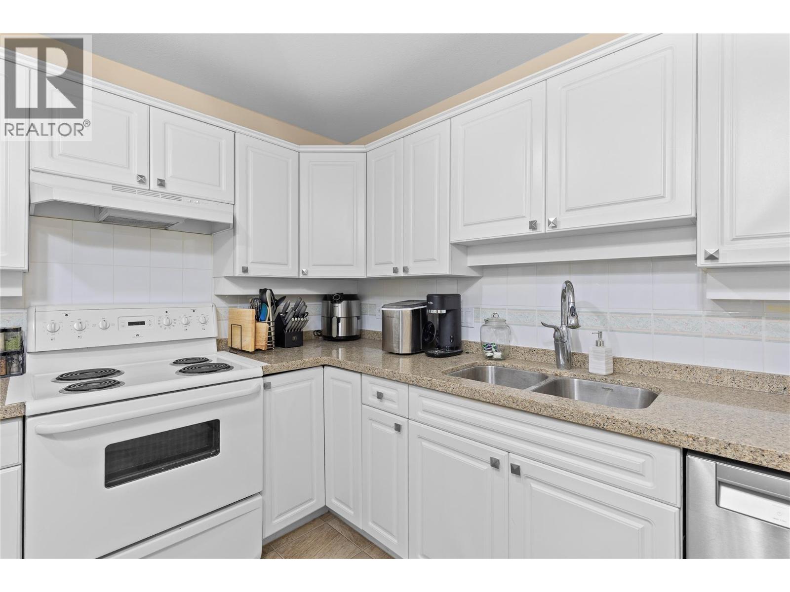 3300 Centennial Drive Unit# 204, Vernon, British Columbia  V1T 9M5 - Photo 28 - 10370167
