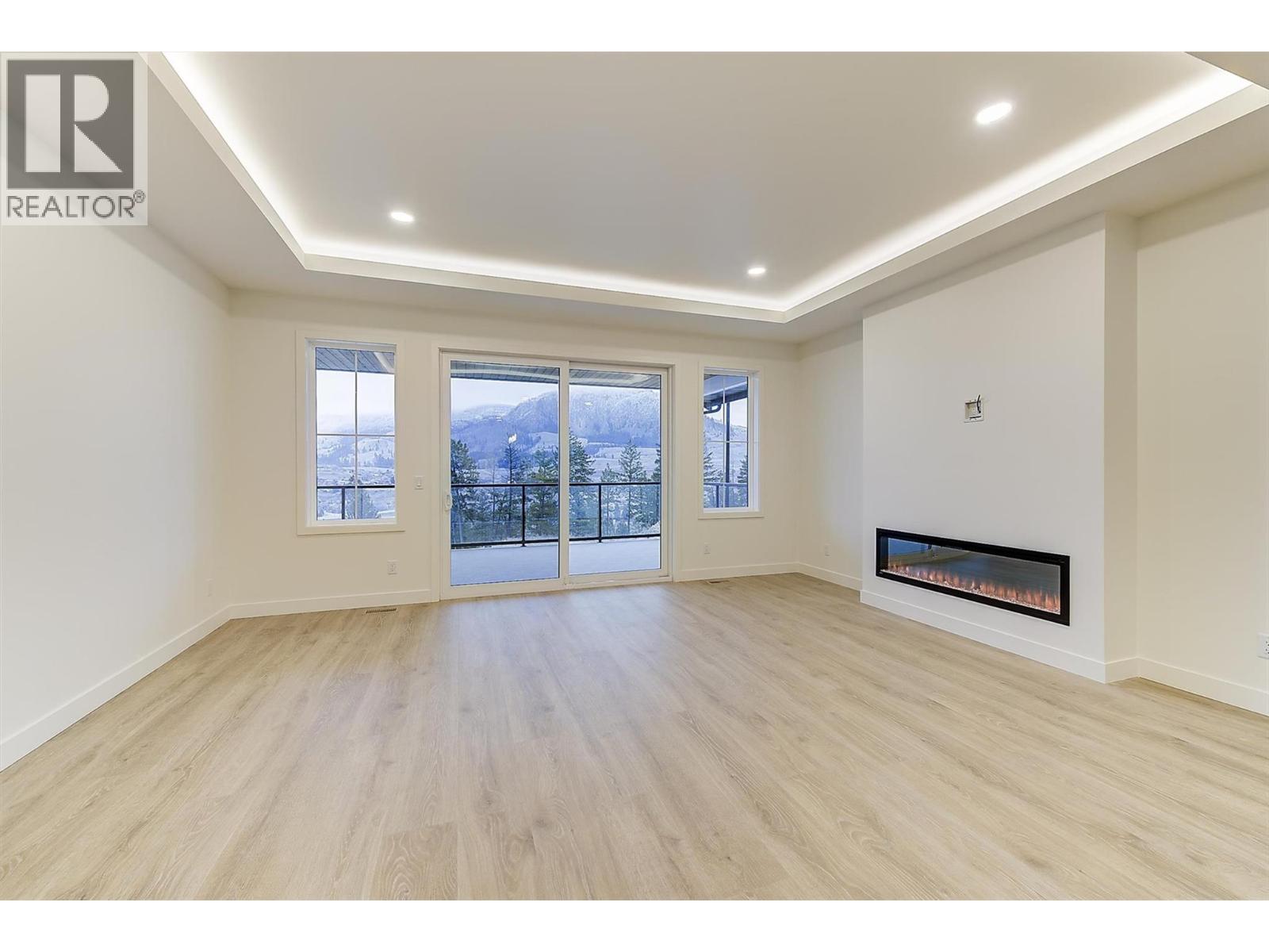 2115 Montenegro Drive, Kelowna, British Columbia  V1P 0B2 - Photo 11 - 10369681