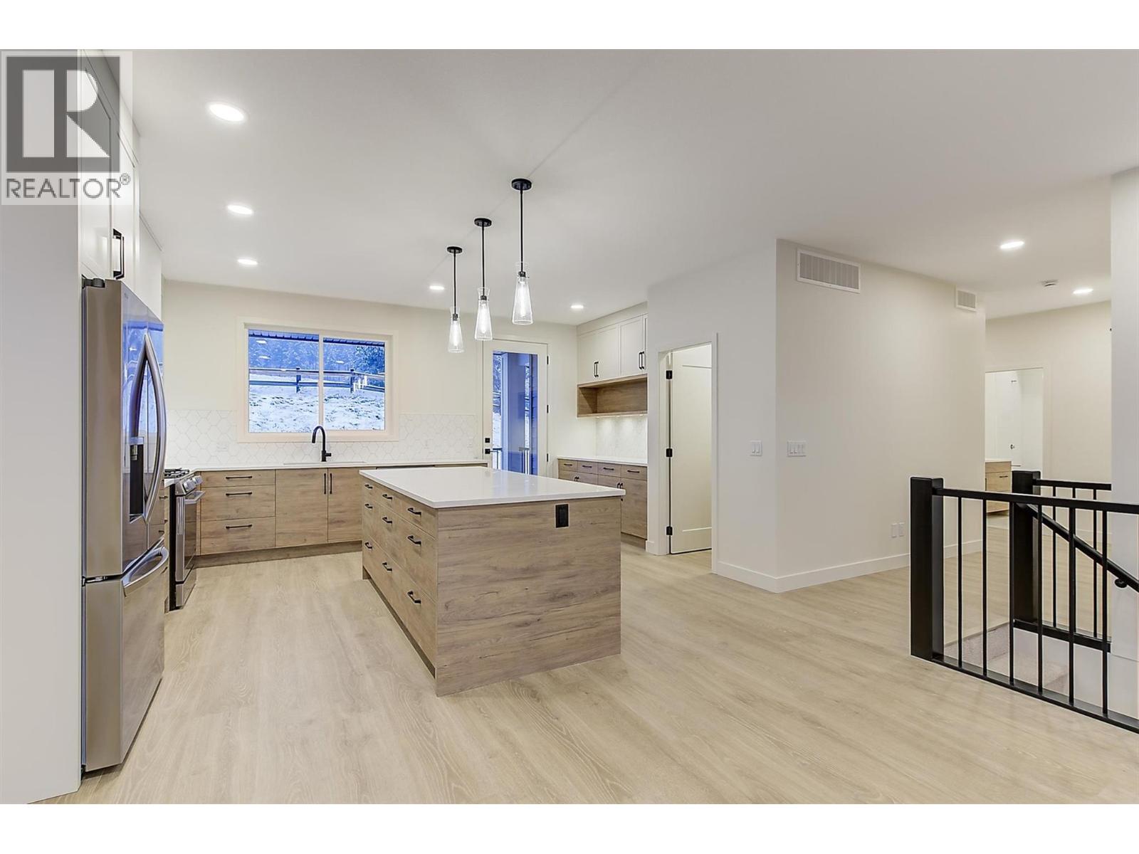 2115 Montenegro Drive, Kelowna, British Columbia  V1P 0B2 - Photo 20 - 10369681