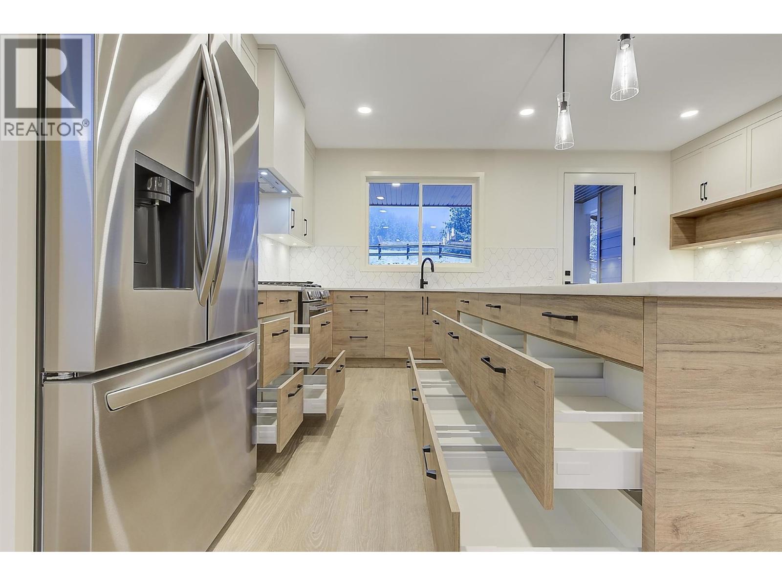 2115 Montenegro Drive, Kelowna, British Columbia  V1P 0B2 - Photo 23 - 10369681