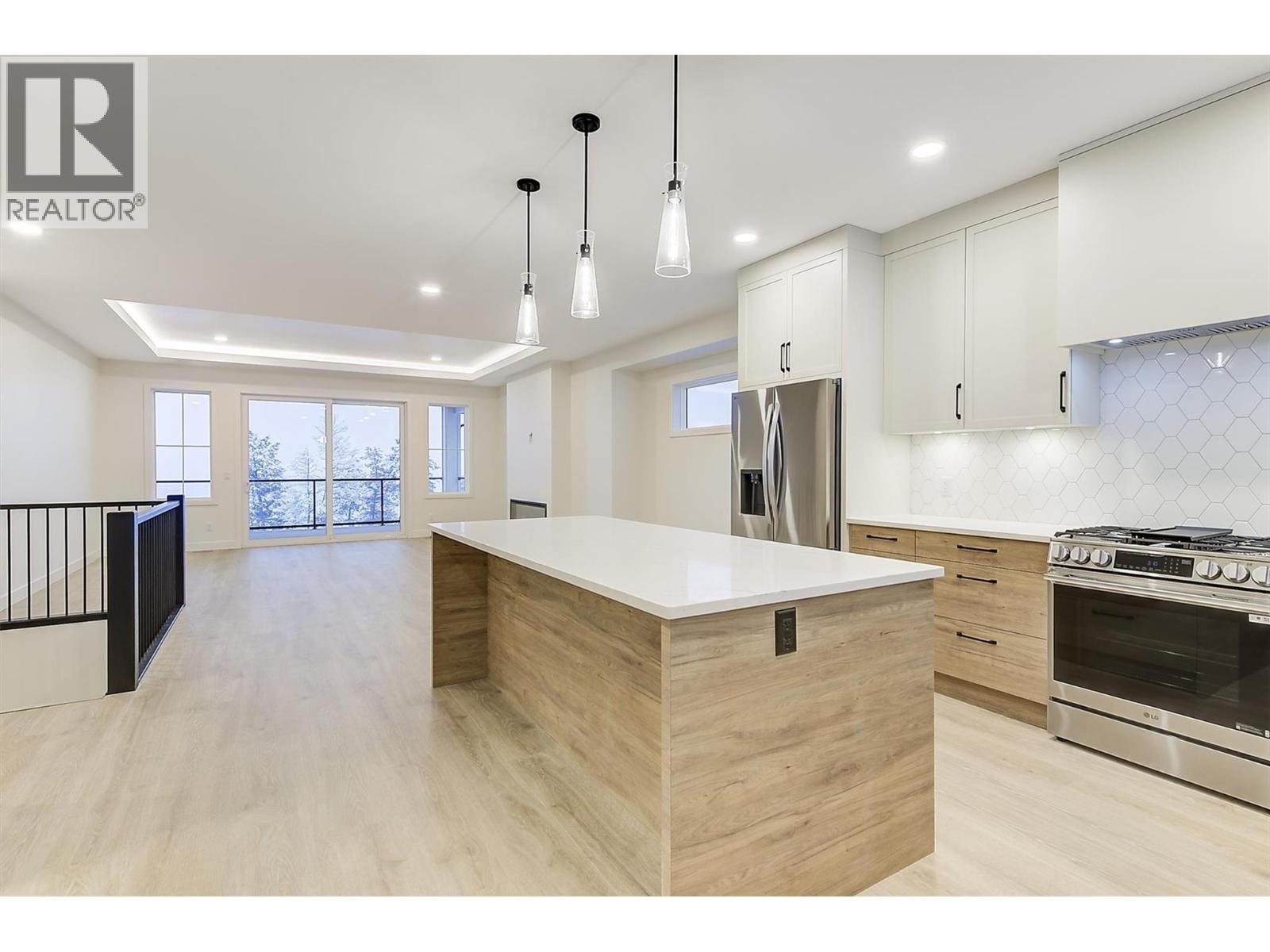 2115 Montenegro Drive, Kelowna, British Columbia  V1P 0B2 - Photo 27 - 10369681