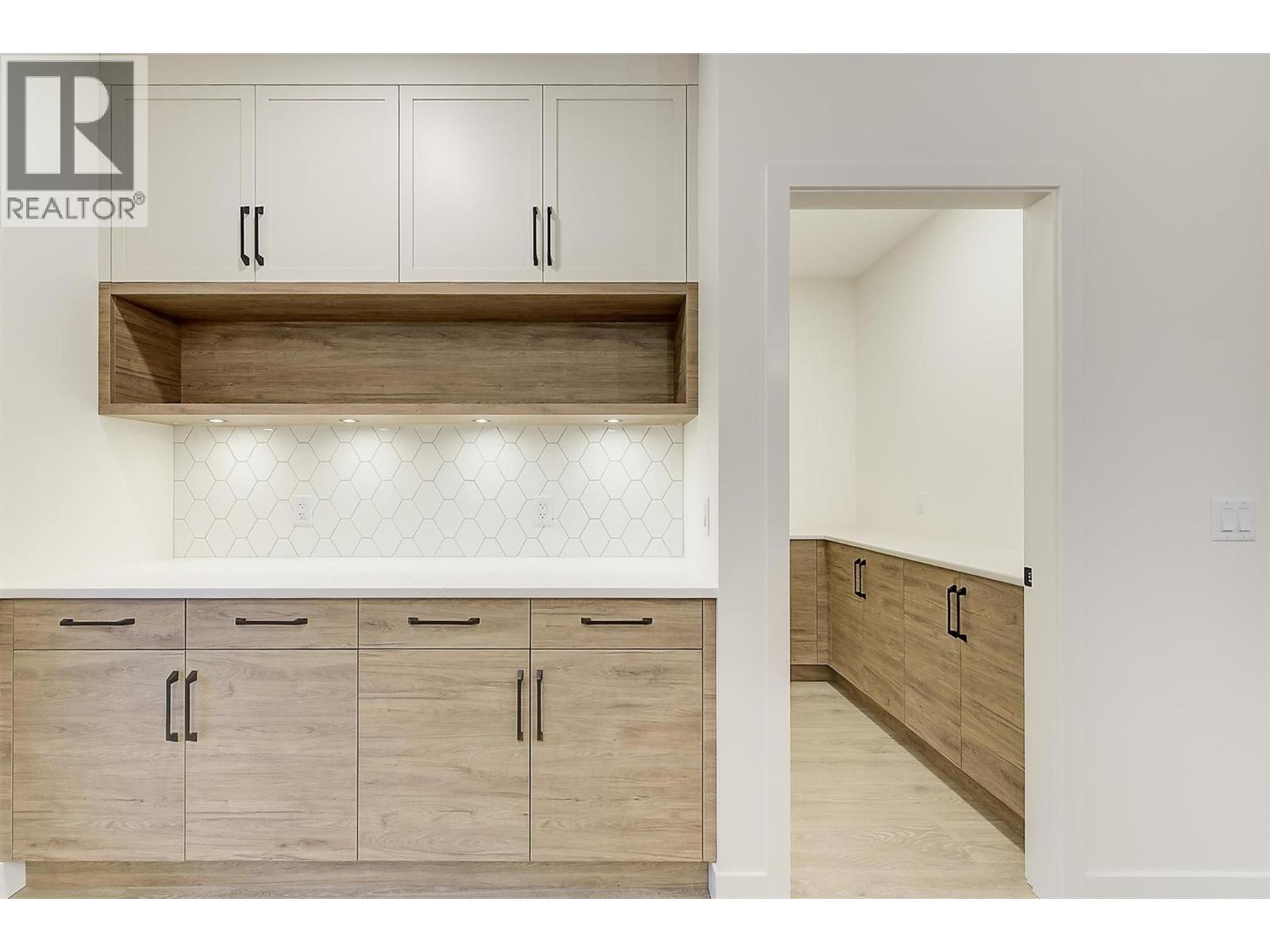 2115 Montenegro Drive, Kelowna, British Columbia  V1P 0B2 - Photo 29 - 10369681