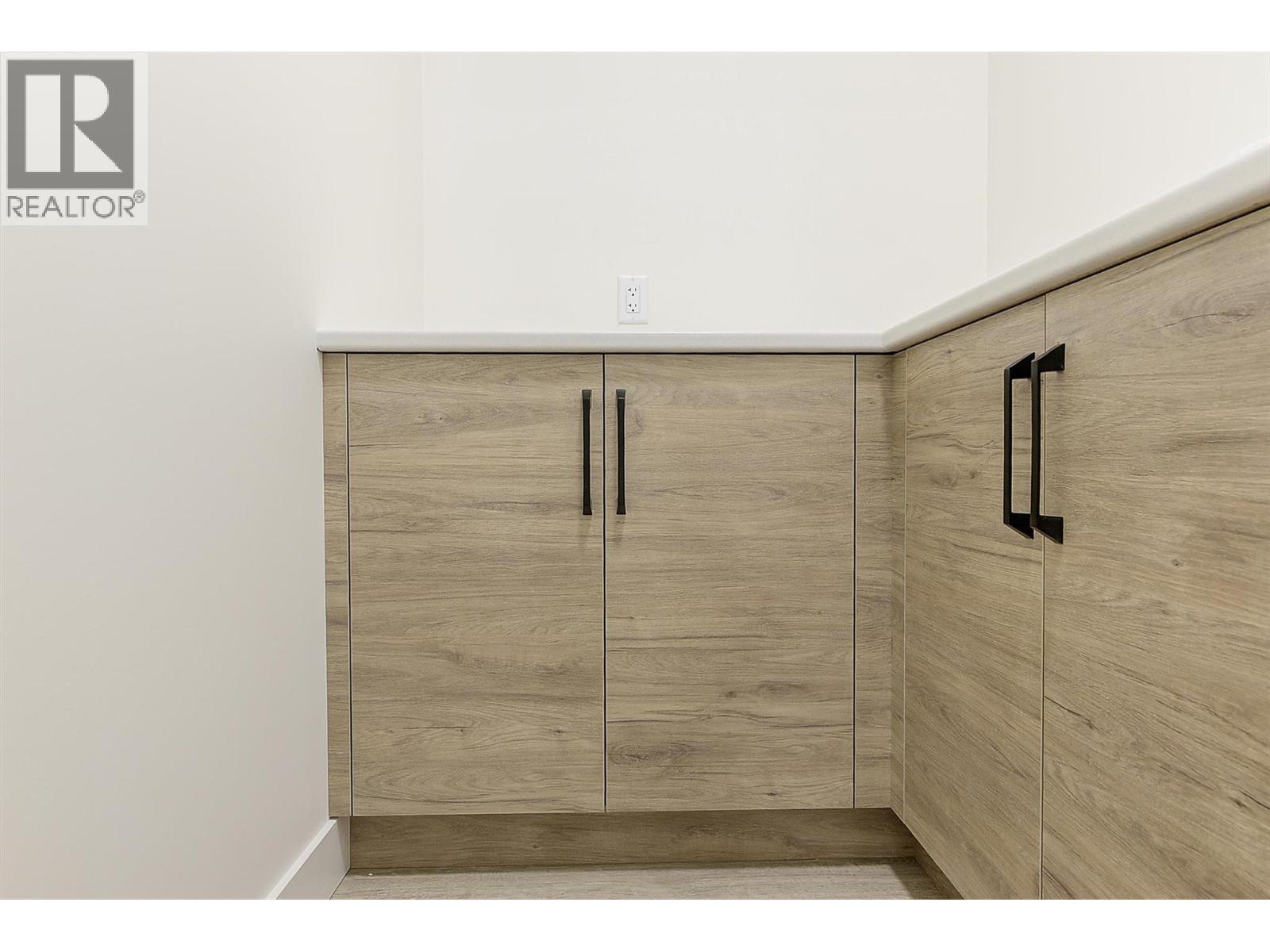 2115 Montenegro Drive, Kelowna, British Columbia  V1P 0B2 - Photo 31 - 10369681