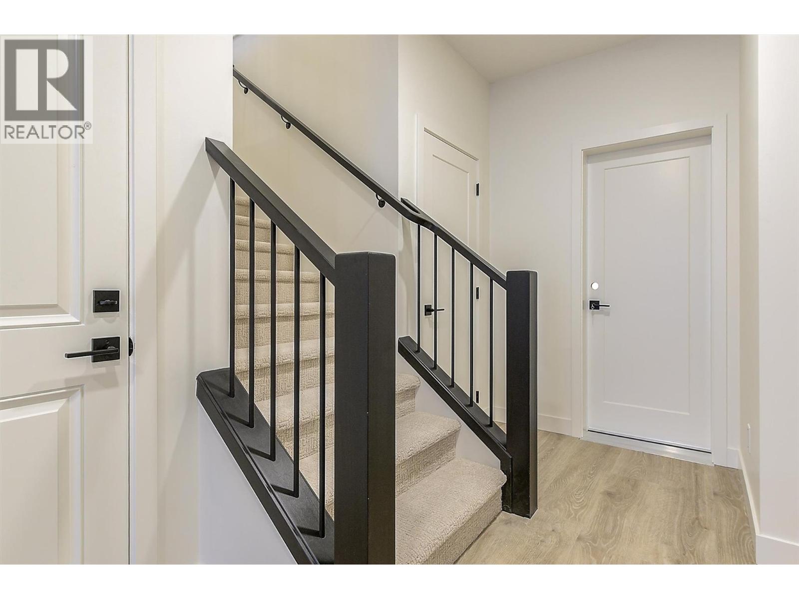 2115 Montenegro Drive, Kelowna, British Columbia  V1P 0B2 - Photo 53 - 10369681