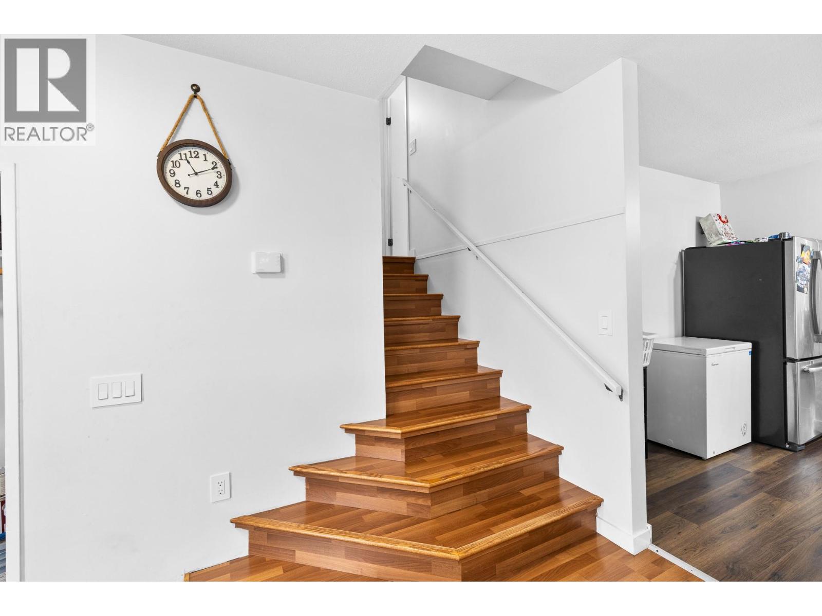 545 Primrose Road, Kelowna, British Columbia  V1X 4L5 - Photo 8 - 10370282