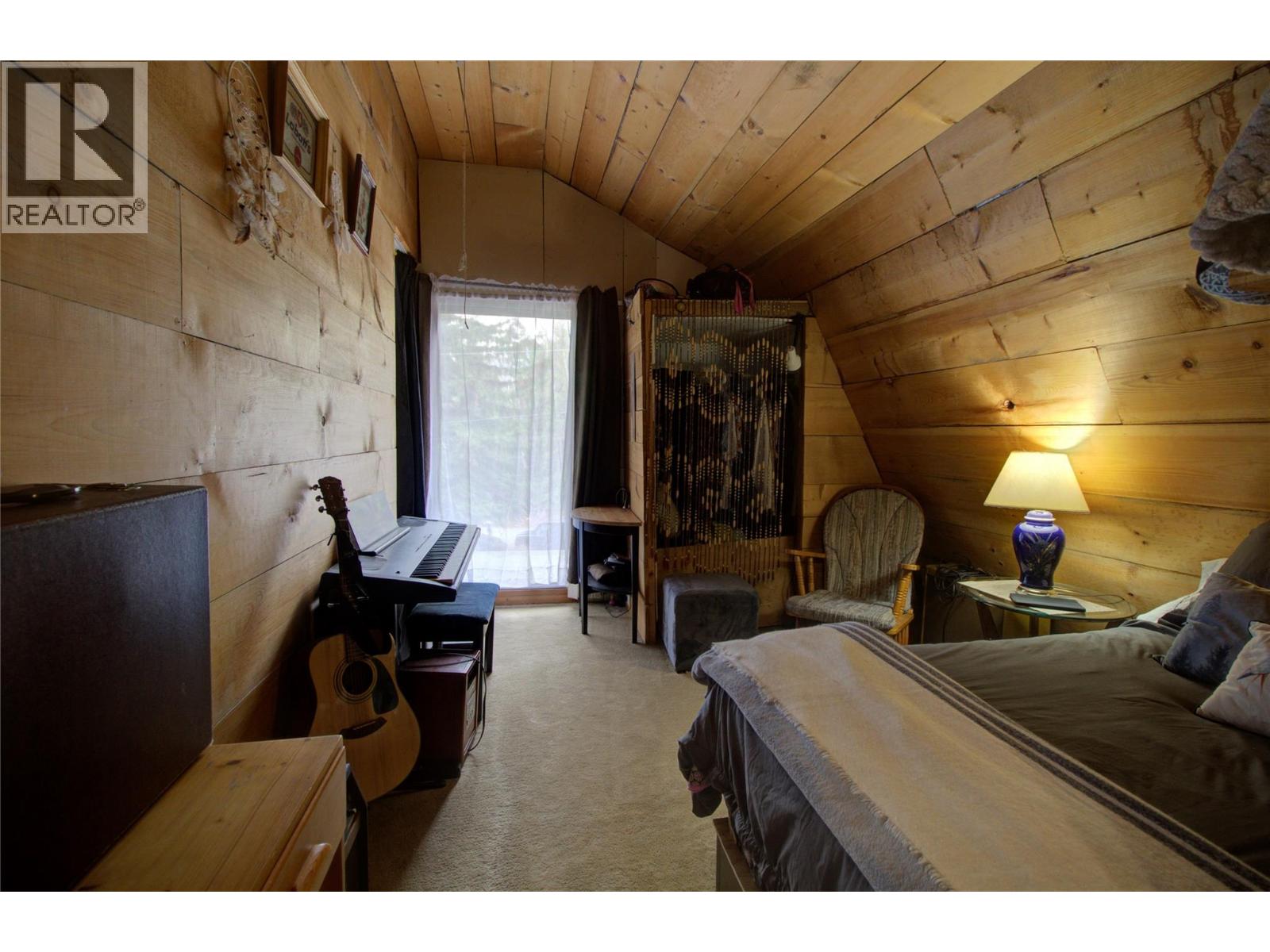 7802 Brydges Road, Fauquier, British Columbia  V0G 1K0 - Photo 20 - 10365794
