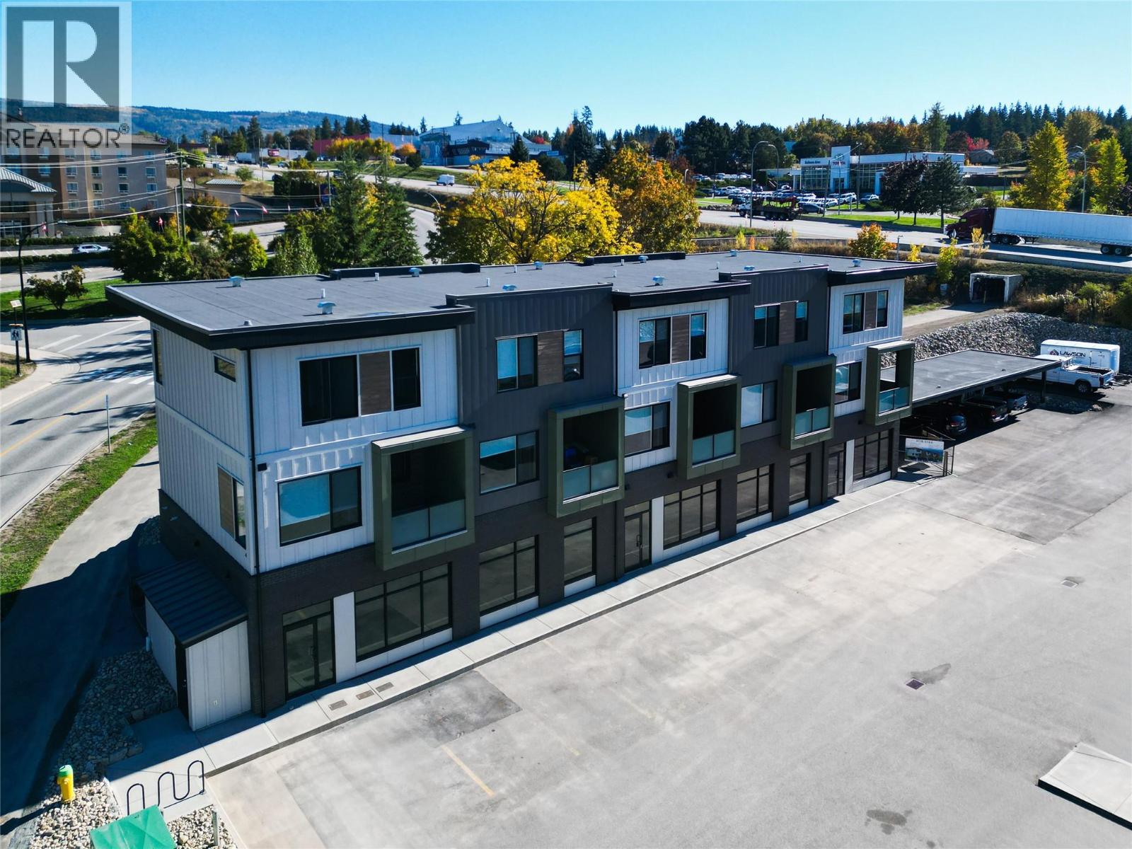 2110 11 Avenue NE Unit# B103, salmon arm, British Columbia