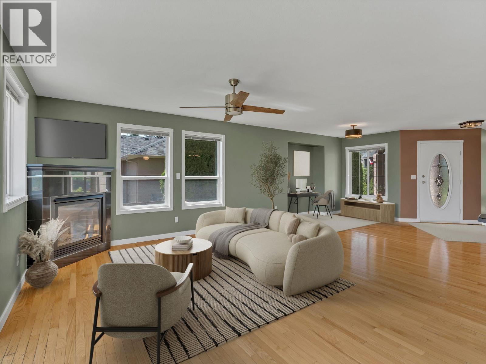 1893 Sandstone Drive, Penticton, British Columbia  V2A 8Y6 - Photo 12 - 10370314