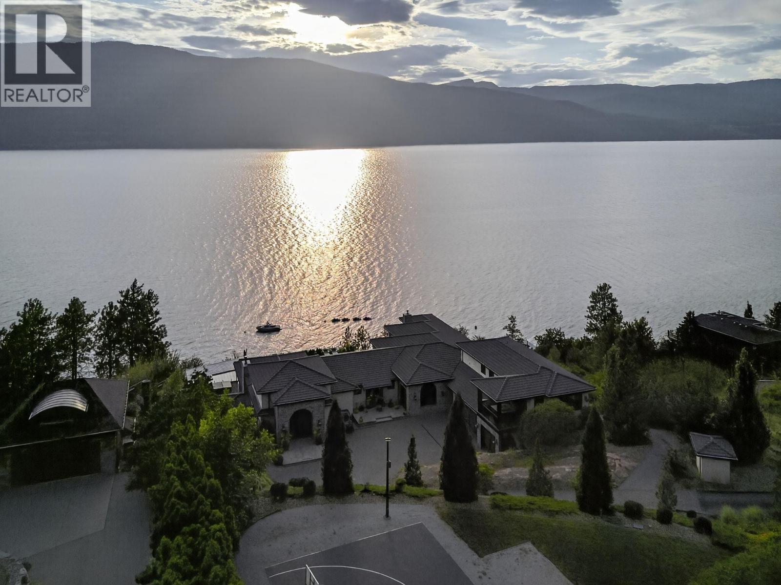13210 Mccreight Road, Lake Country, British Columbia  V4V 1C7 - Photo 3 - 10370222