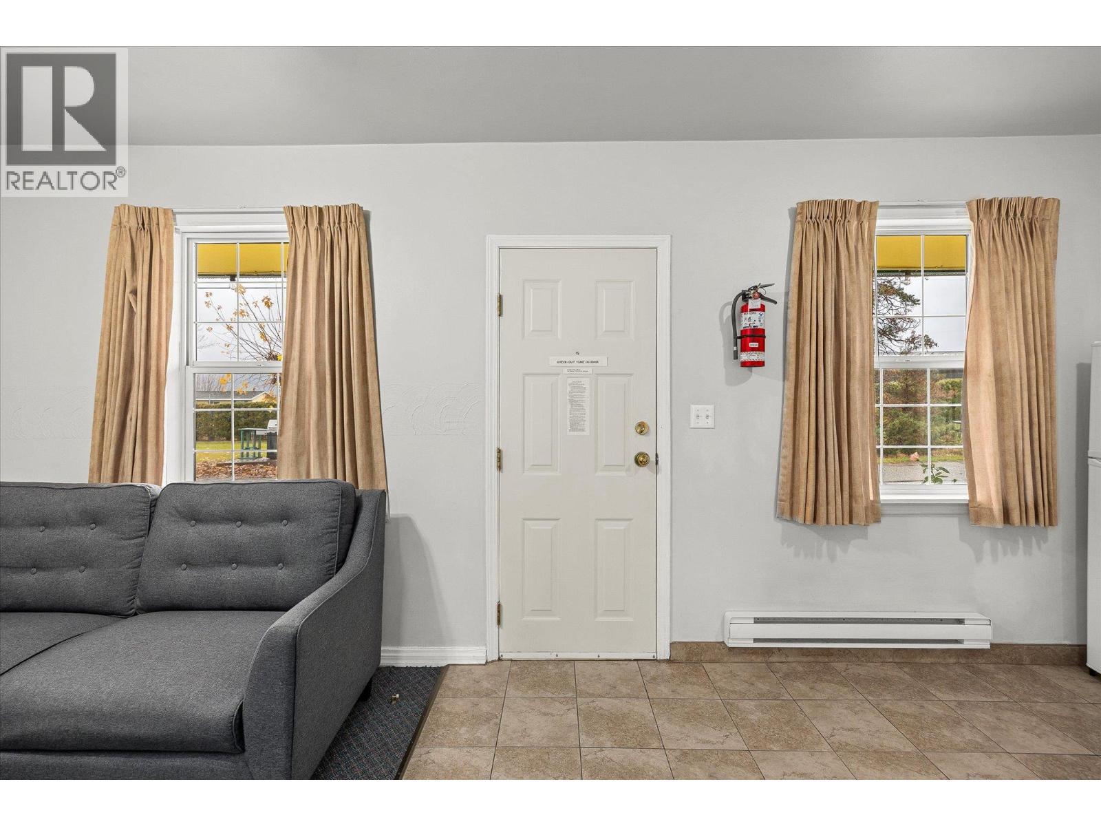 7414 97 Street, Osoyoos, British Columbia  V0H 1V5 - Photo 14 - 10370254