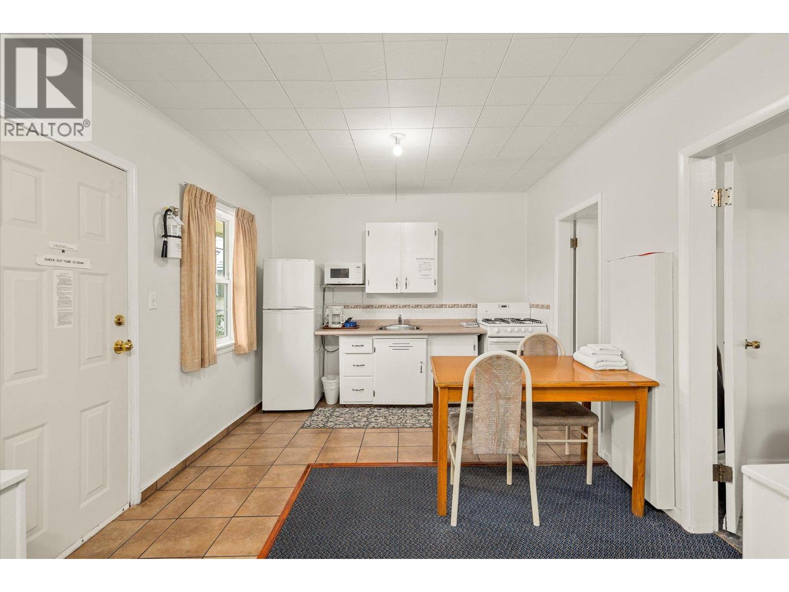 7414 97 Street, Osoyoos, British Columbia  V0H 1V5 - Photo 25 - 10370254