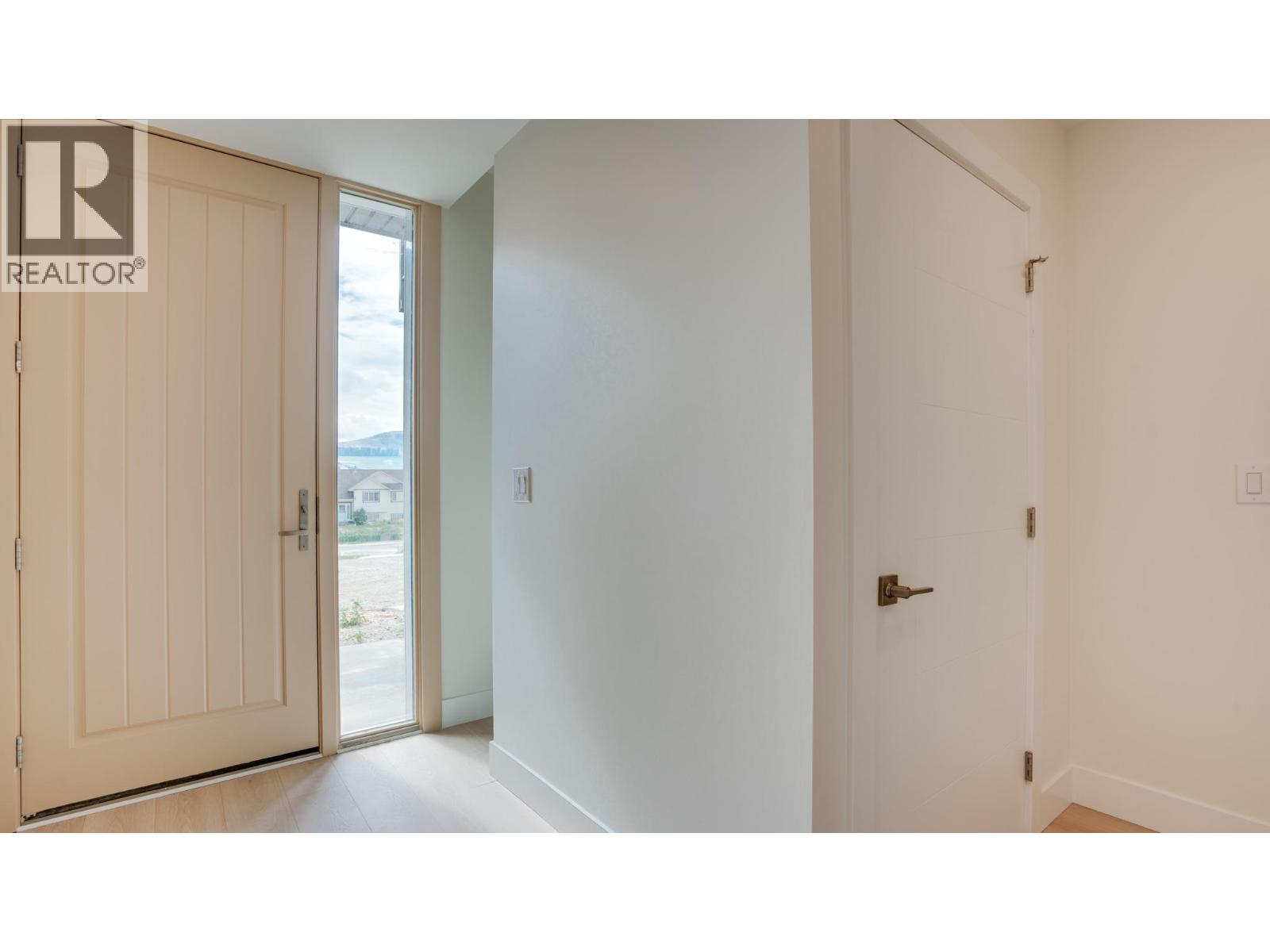 5705 Heritage Drive Unit# 18, Vernon, British Columbia  V1H 1B1 - Photo 24 - 10359079