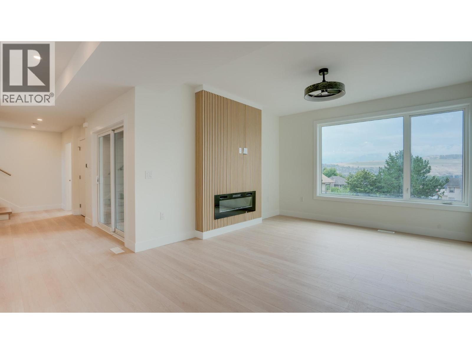 5705 Heritage Drive Unit# 18, Vernon, British Columbia  V1H 1B1 - Photo 7 - 10359079