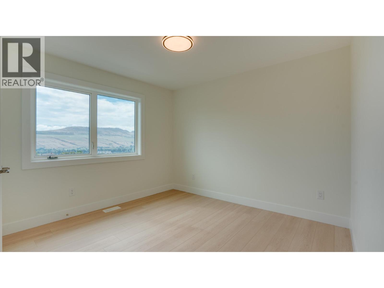 5705 Heritage Drive Unit# 1, Vernon, British Columbia  V1H 1B1 - Photo 16 - 10359036