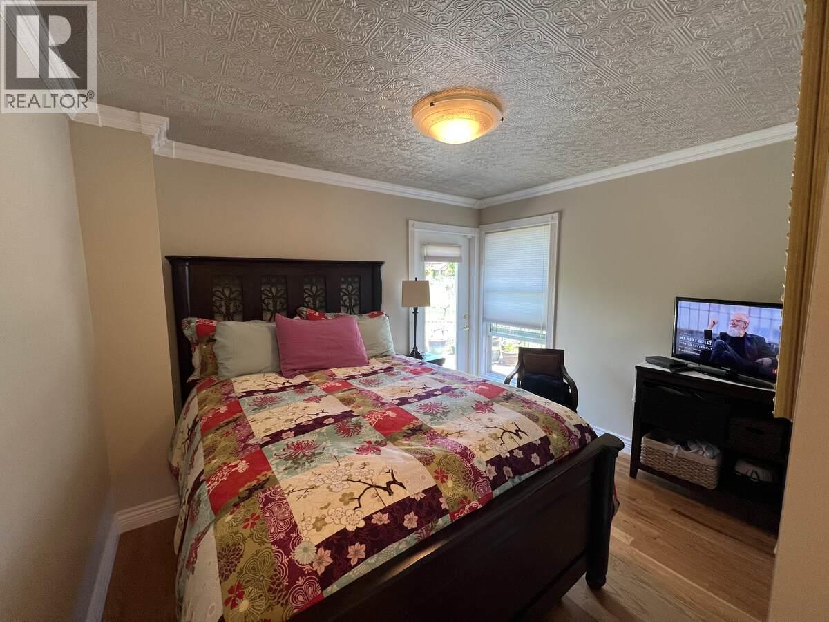 3380 Neid Road, Kelowna, British Columbia  V1W 4H5 - Photo 17 - 10370373