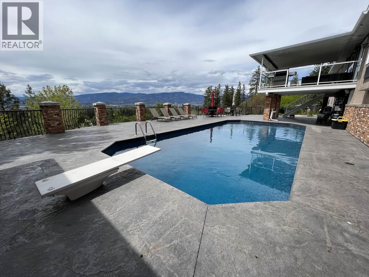 3380 Neid Road, Kelowna, British Columbia  V1W 4H5 - Photo 27 - 10370373