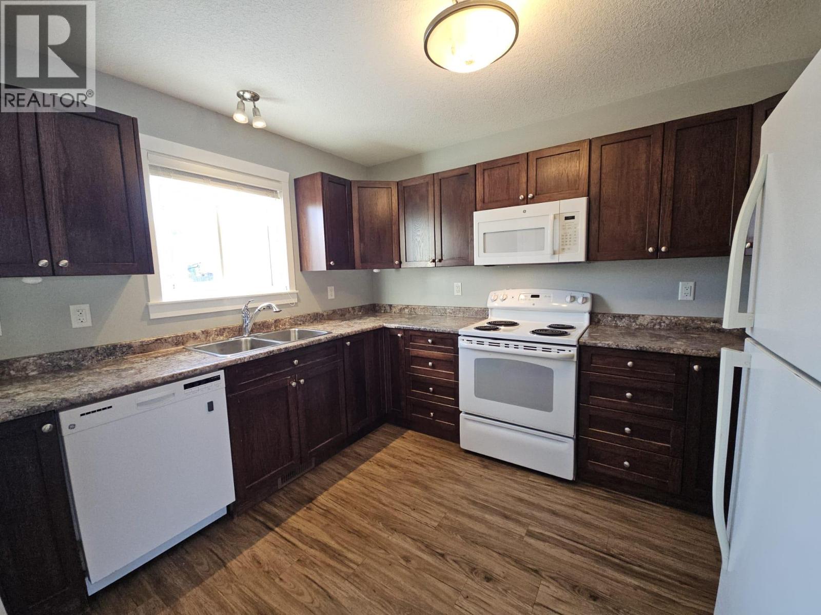 5216 41 Street Ne, Chetwynd, British Columbia  V0C 1J0 - Photo 13 - 10370351