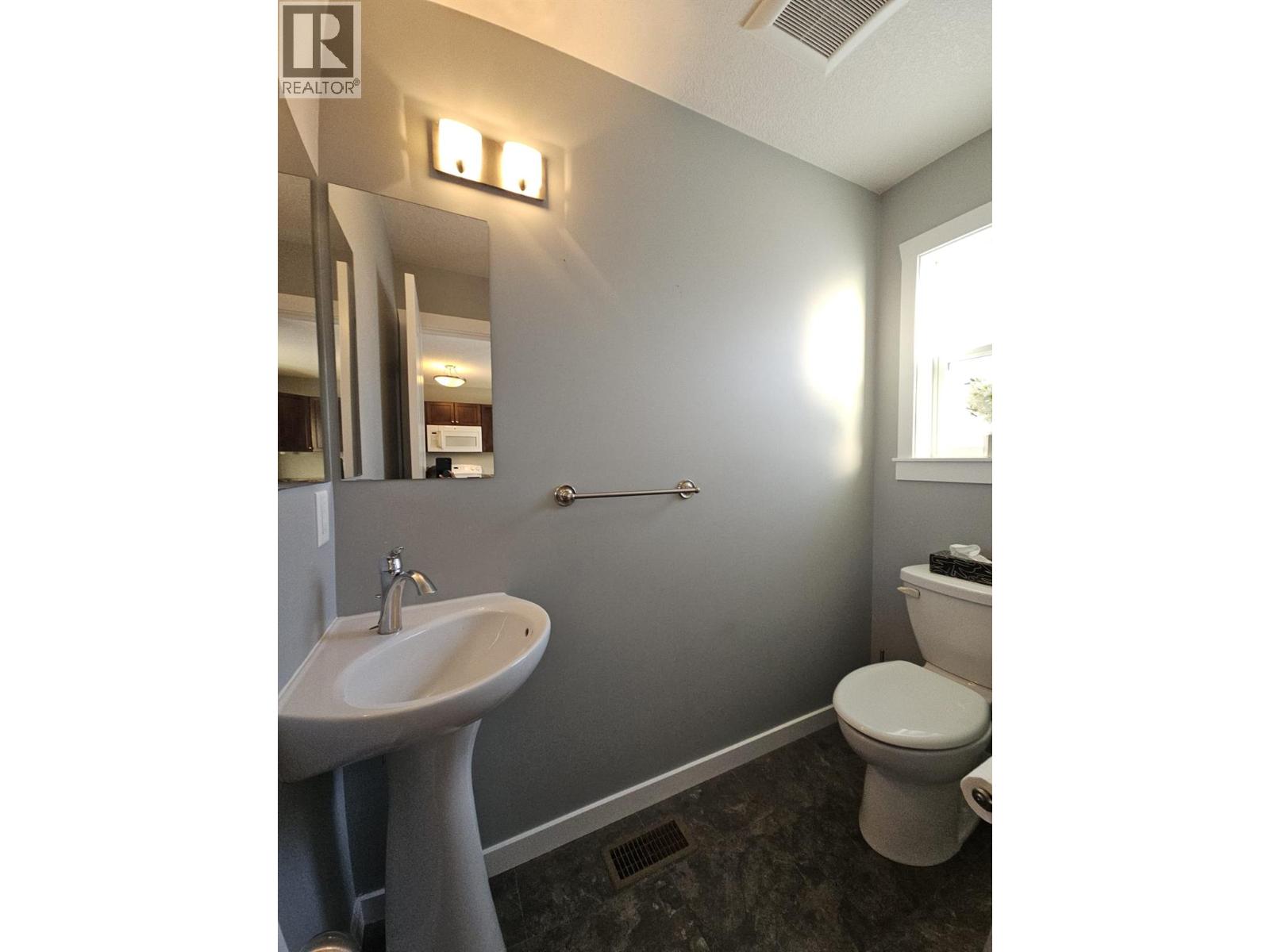 5216 41 Street Ne, Chetwynd, British Columbia  V0C 1J0 - Photo 18 - 10370351