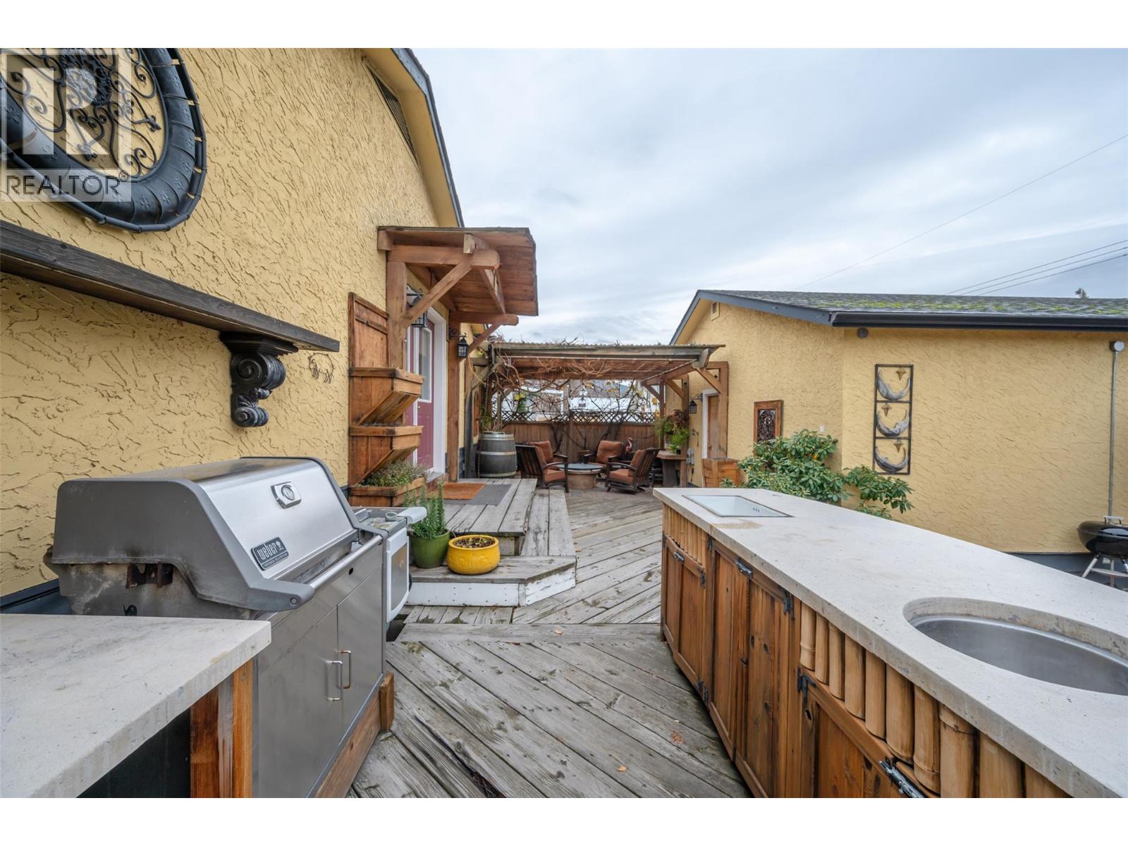 1273 Killarney Street, Penticton, British Columbia  V2A 4R3 - Photo 46 - 10370095
