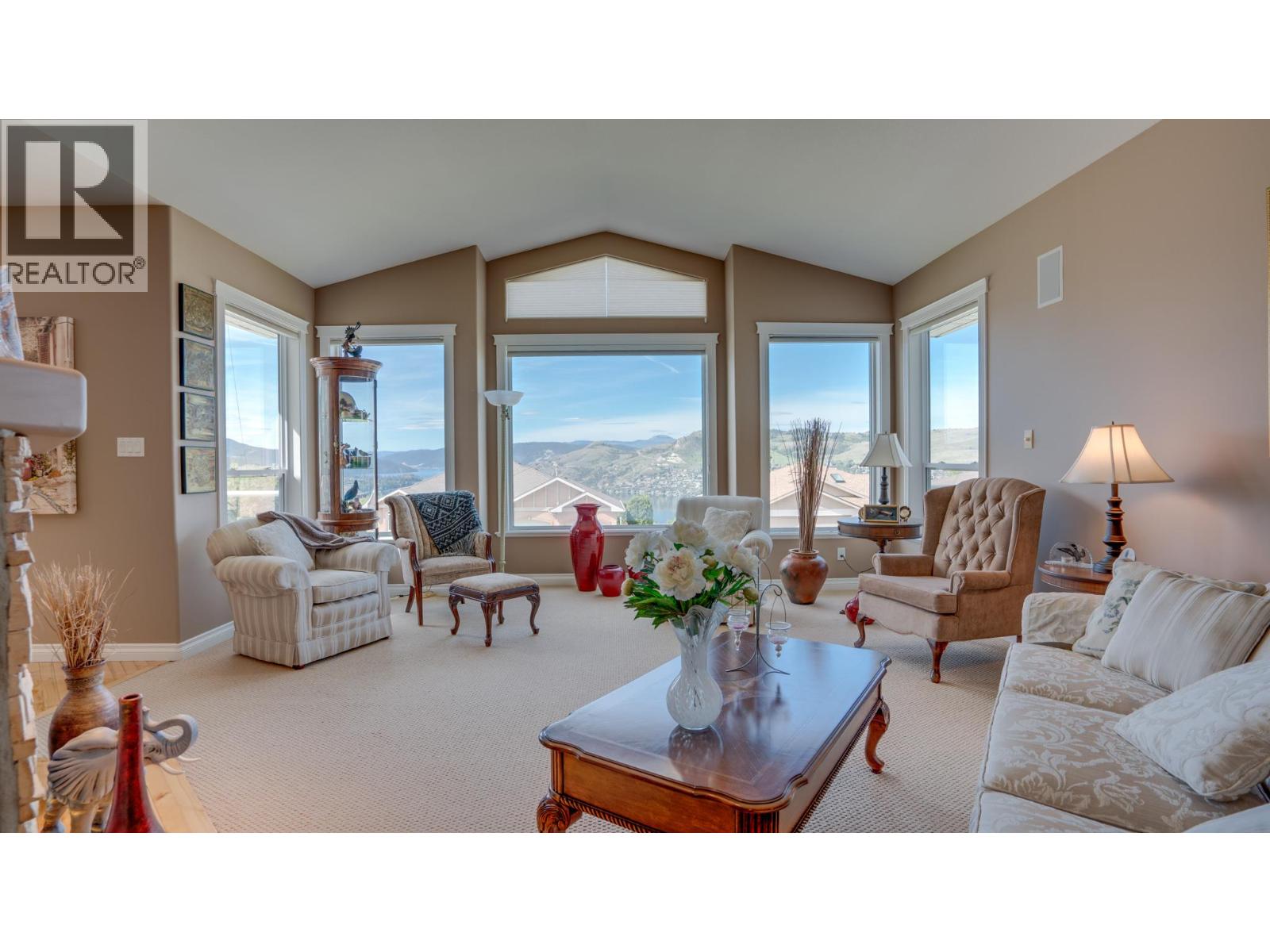 667 Mt. York Drive, Coldstream, British Columbia  V1B 3X2 - Photo 2 - 10370401