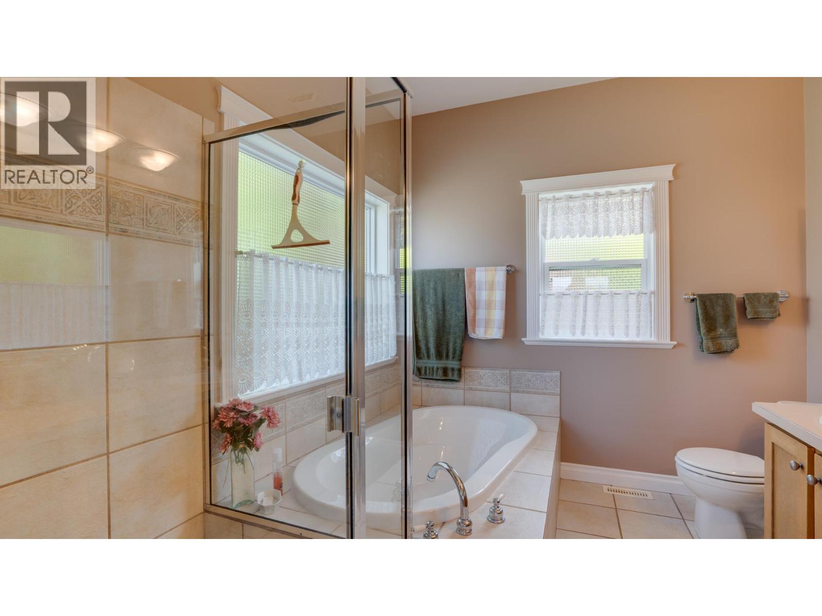 667 Mt. York Drive, Coldstream, British Columbia  V1B 3X2 - Photo 25 - 10370401