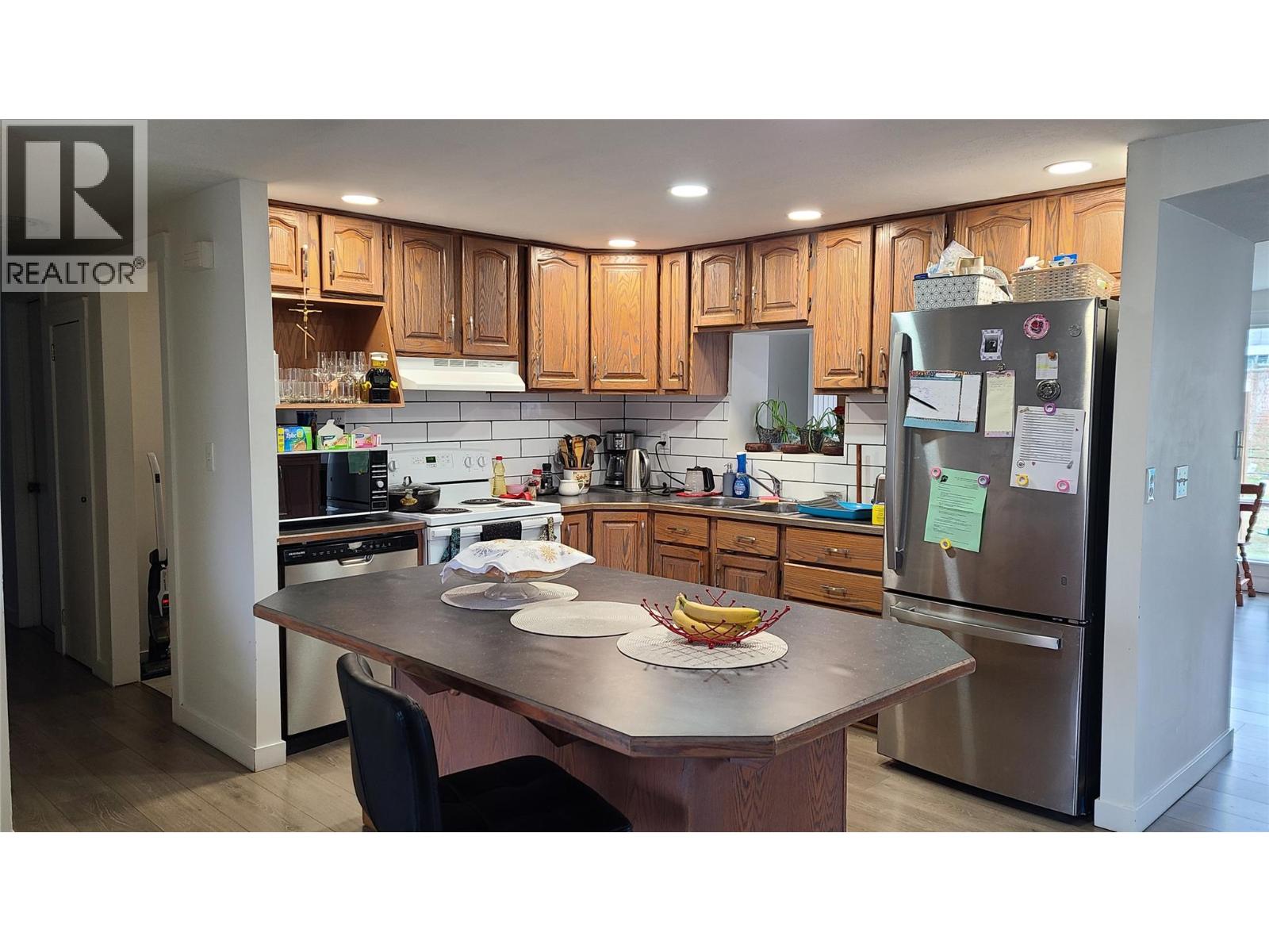 7361 Tucelnuit Drive, Oliver, British Columbia  V0H 1T2 - Photo 5 - 10370273