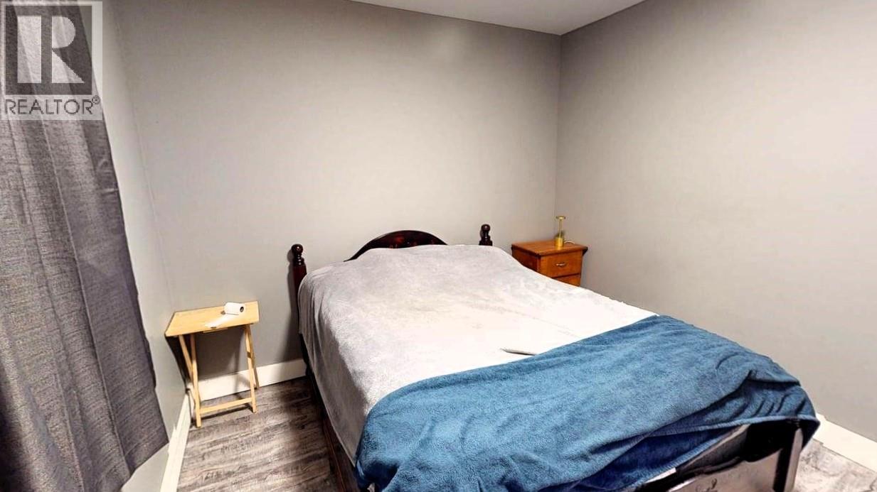 1704 Second Avenue, Rossland, British Columbia  V0G 1Y0 - Photo 15 - 10370363